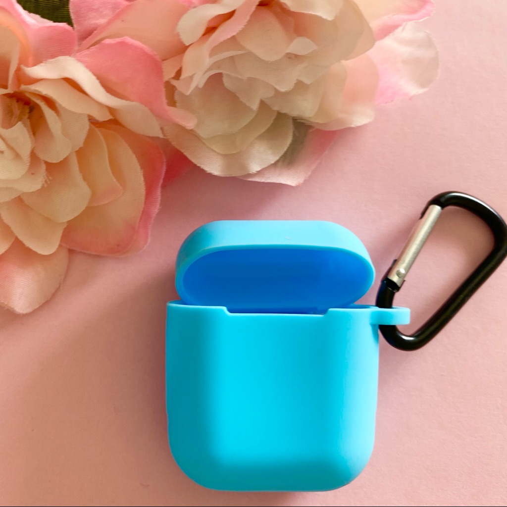 Blue Airpod Blue Case